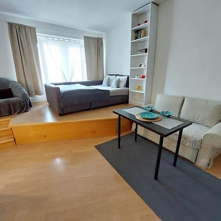 Centrum Studio Apartment With The Self-Check-In Bratislava Ngoại thất bức ảnh
